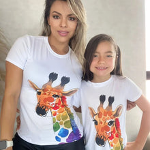 Cargar imagen en el visor de la galería, Camisetas  de mama y niña
